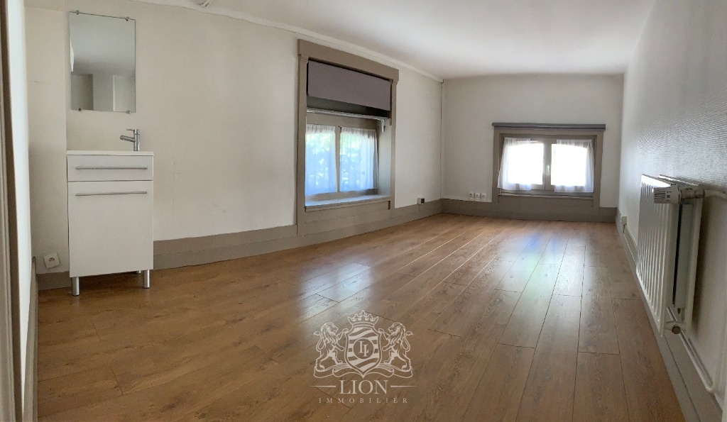 Square rameau t3 en duplex de 85 m Photo 7 - Le Lion Immobilier