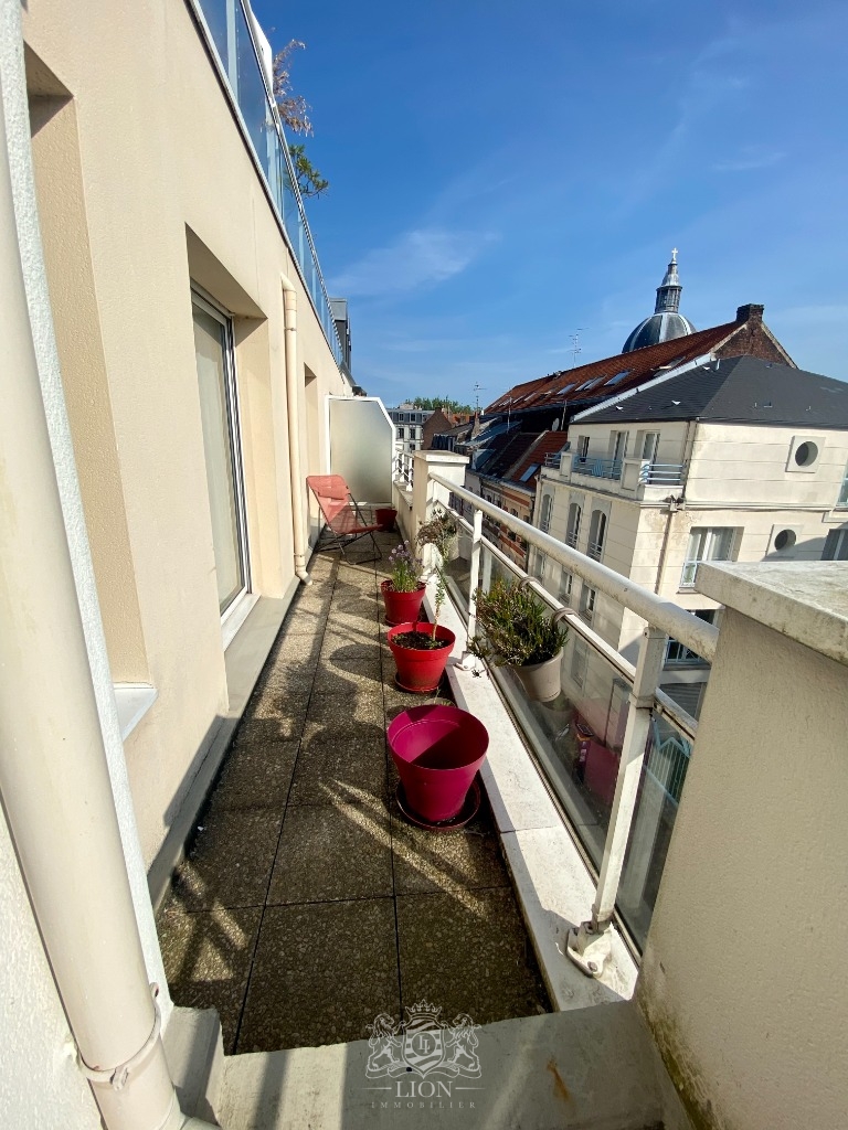 Vieux lille appartement type 4 avec terrasse et garage Photo 1 - Le Lion Immobilier