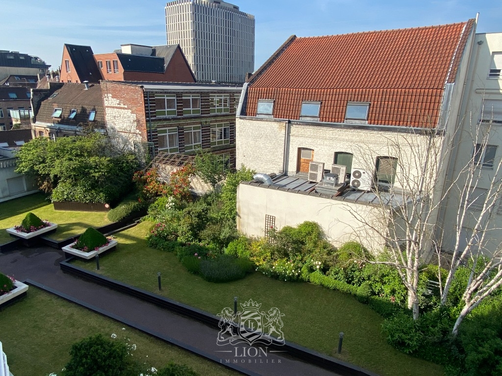 Vieux lille appartement type 4 avec terrasse et garage Photo 4 - Le Lion Immobilier