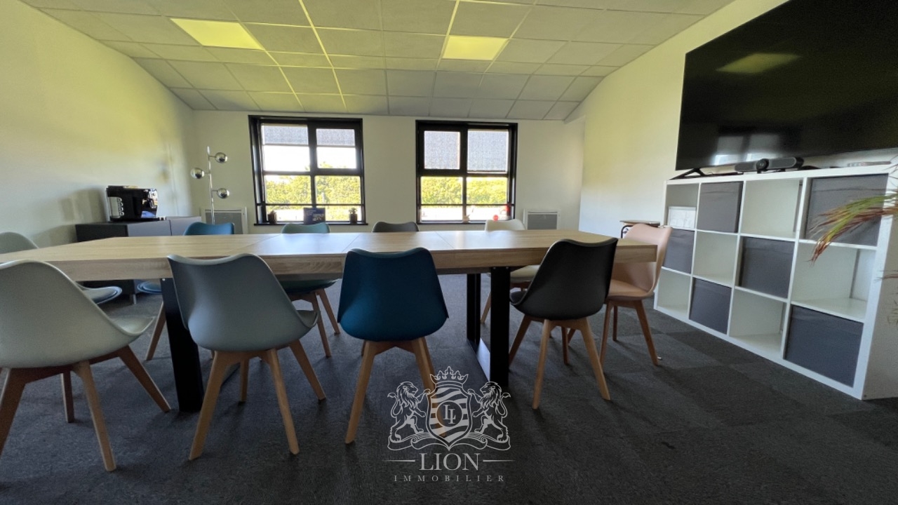 Ensemble de bureaux sur 1600m2 Photo 4 - Le Lion Immobilier