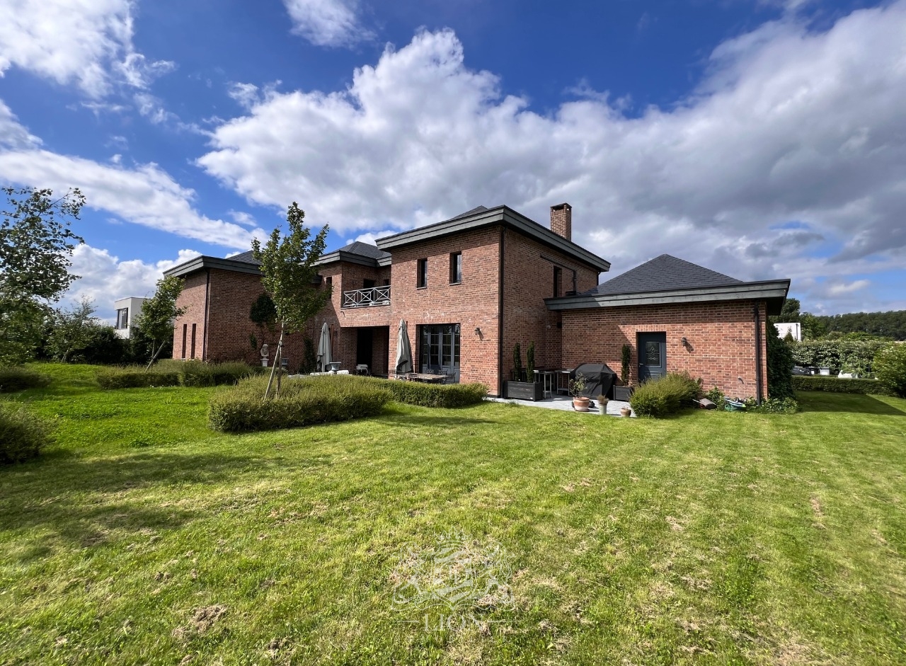 Sublime maison individuelle d architecte Photo 2 - Le Lion Immobilier