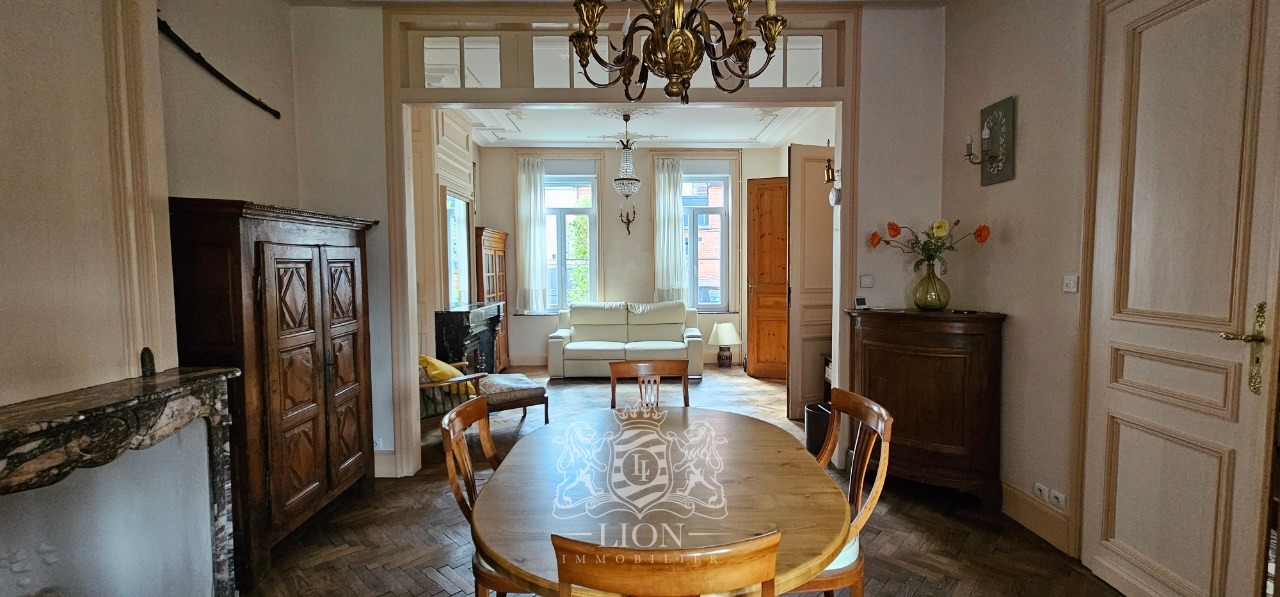 Maison bourgeoise proche metro Photo 7 - Le Lion Immobilier