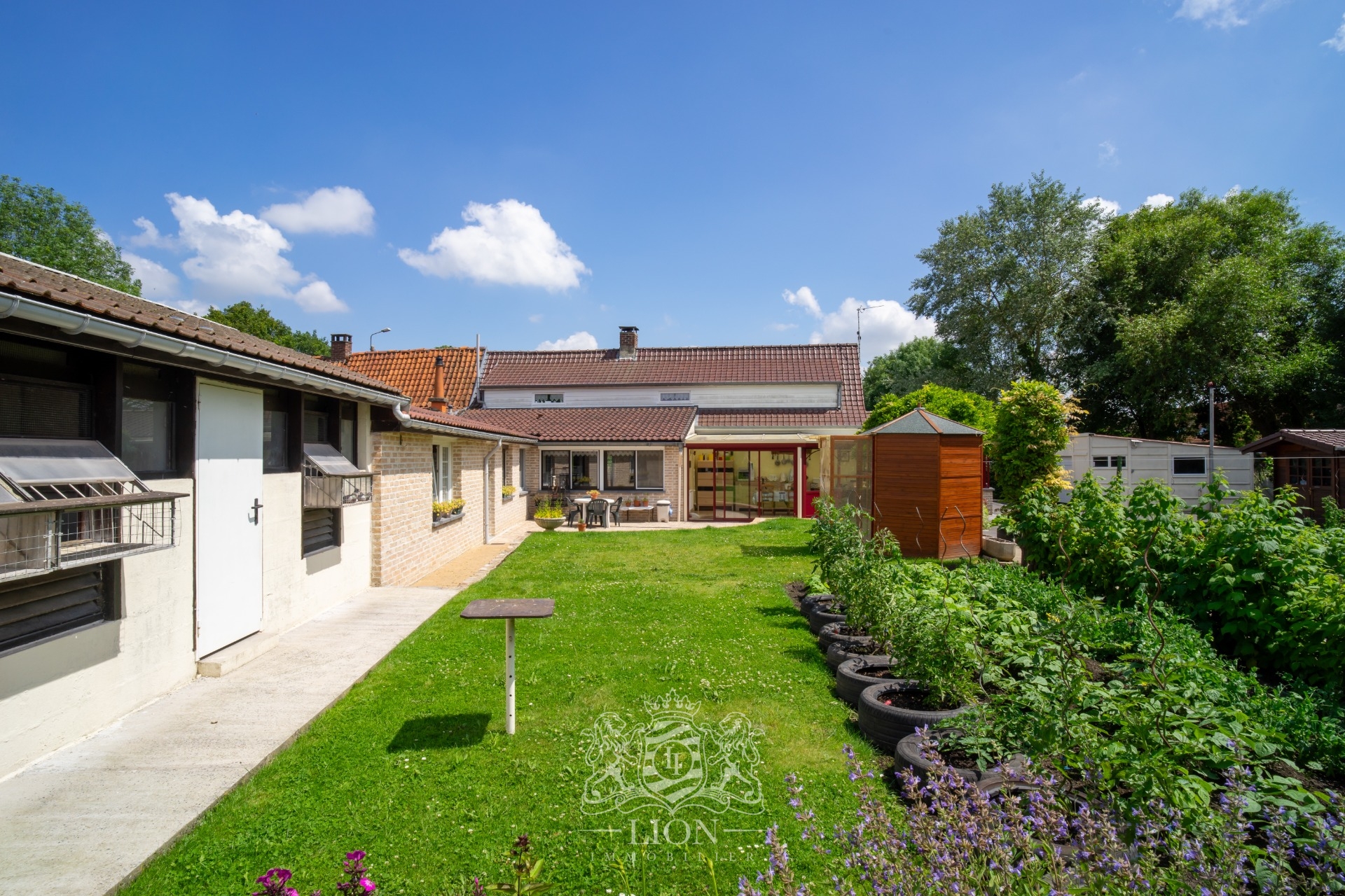 Willems grande  maison familiale  140 m  deux garages Photo 7 - Le Lion Immobilier