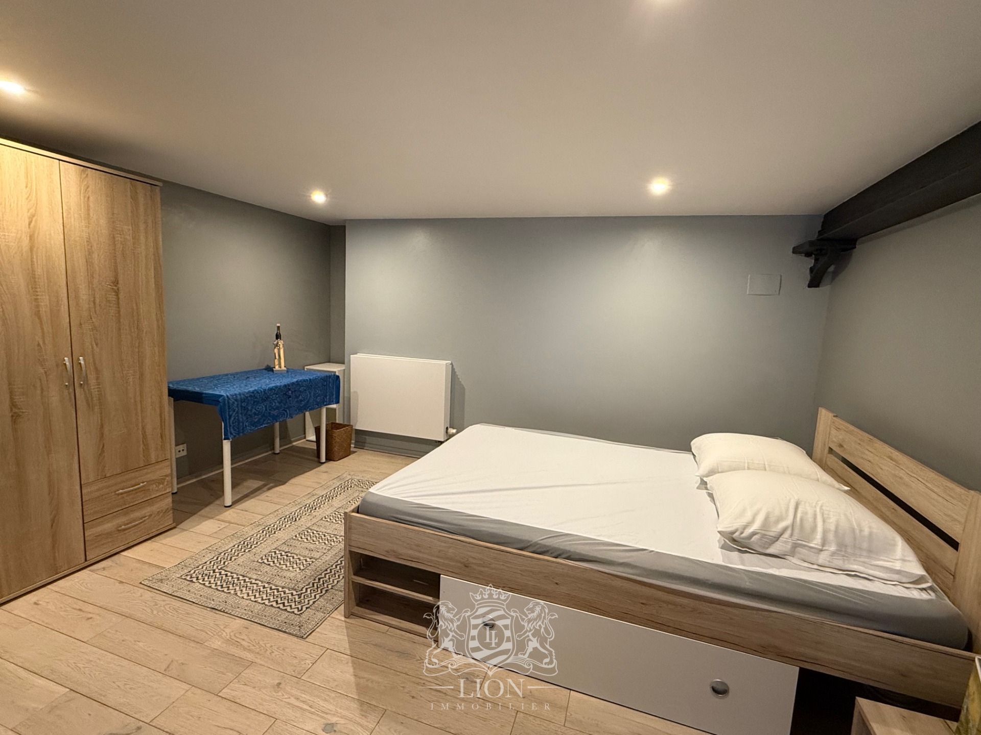 Roubaix loft d exception meuble avec parking Photo 20 - Le Lion Immobilier