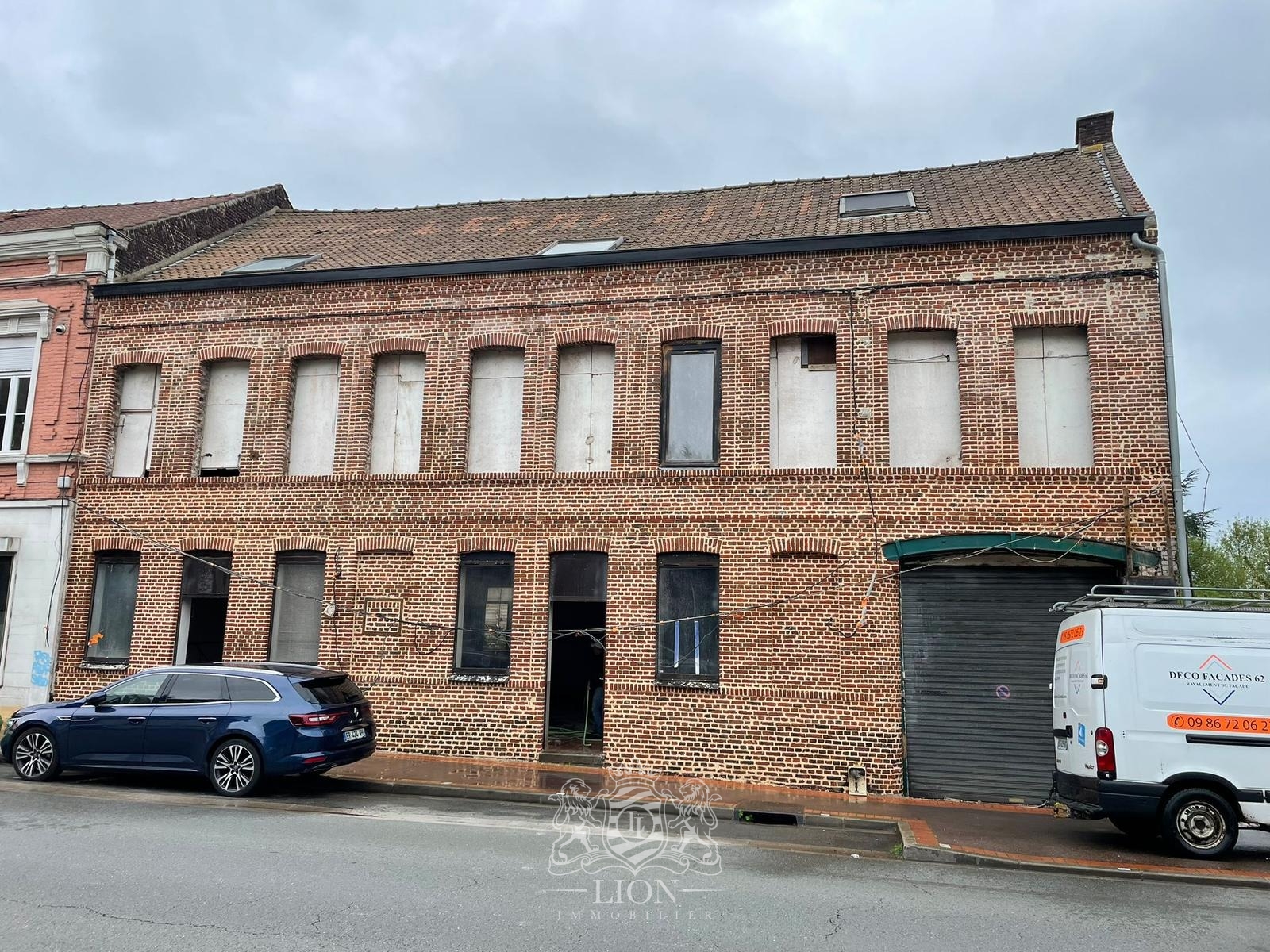 Local commercial 50 m avec parking Photo 1 - Le Lion Immobilier